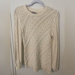 NWOT White Women’s Bass Knit Sweater